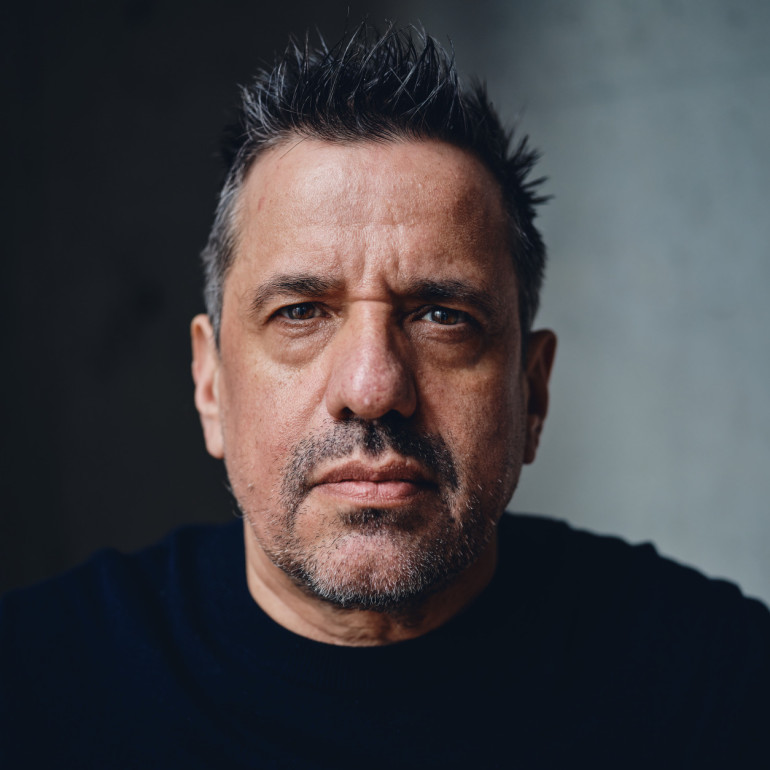RAPHAEL GIELGEN Poträtfoto 2